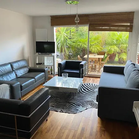 Maison Avec Piano A * איזין