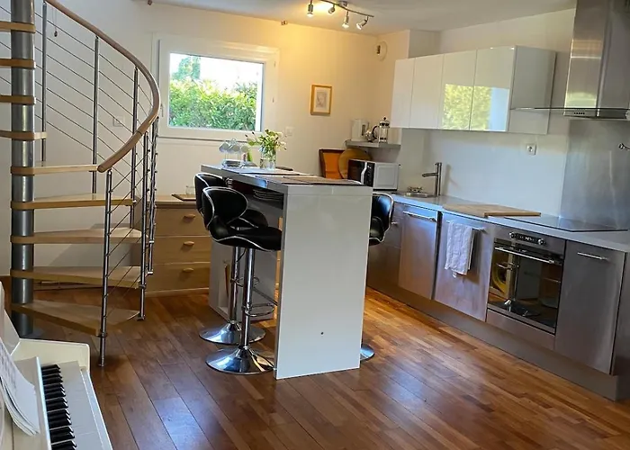 Maison Avec Piano A Eysines Lejlighed